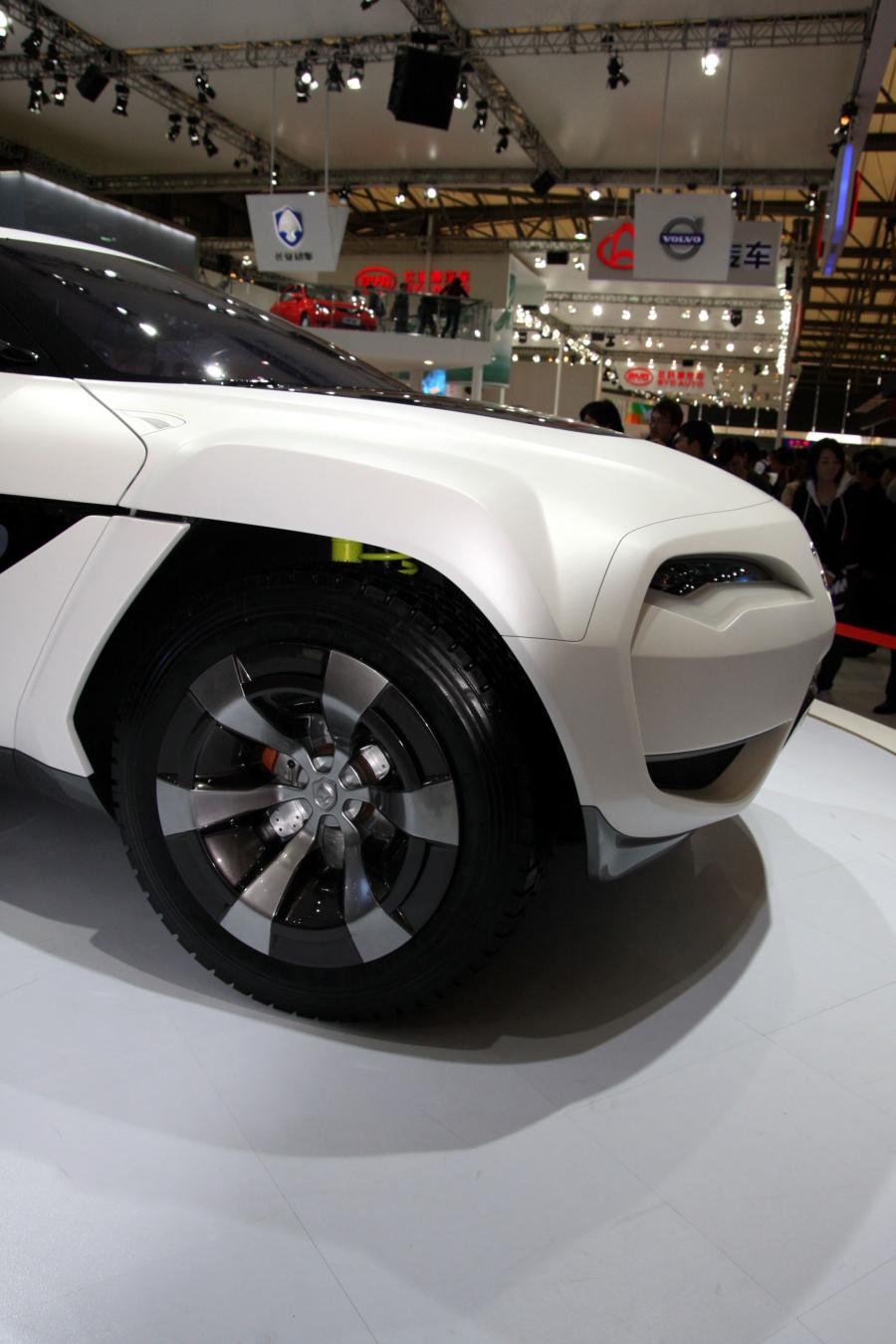  ChangAn E301 Concept 2009 года  (фото 22 из 69)